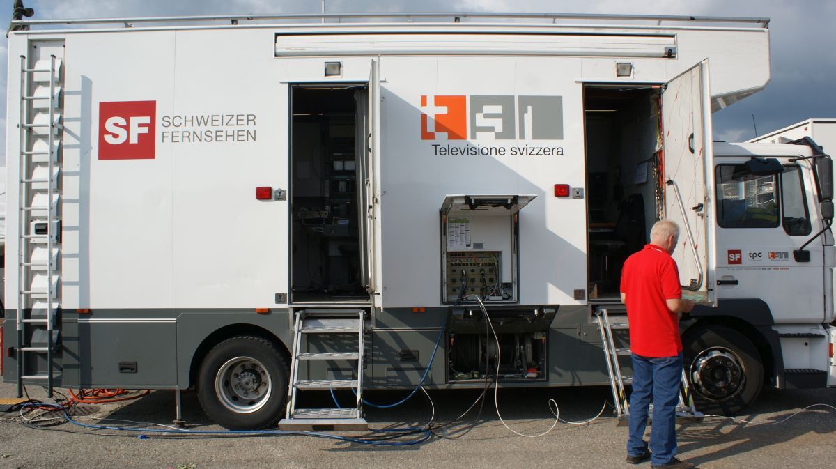 2008 E08 01